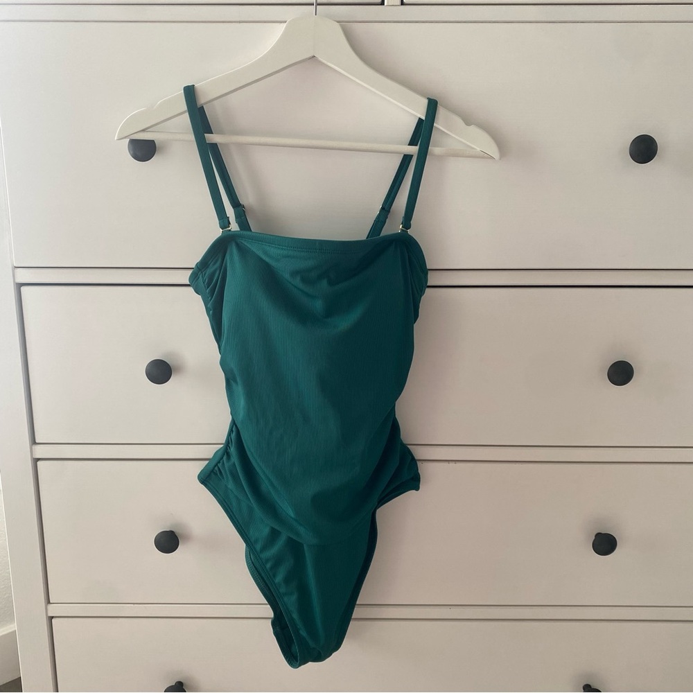 Shade & Shore Ribbed High Leg Bandeau One Piece Swimsuit Green Size Medium
